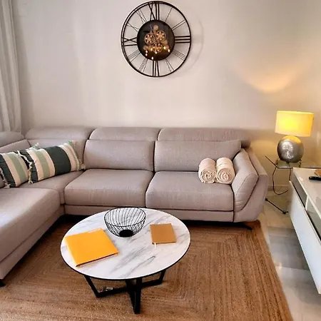 Casa Masnou Sun & Sea Апартаменти *